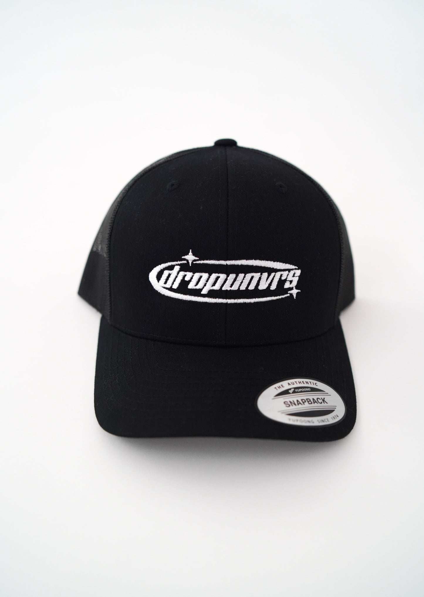 GORRA DROP UNVERS -- BLACK EDITION