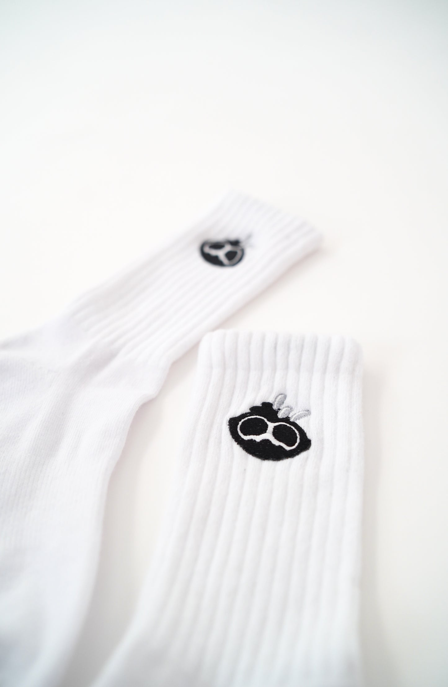 CALCETINES DROP — WHITE EDITION